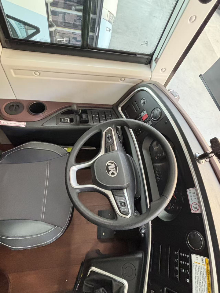 ANKAI N12 - Reisebus: das Bild 4 ANKAI N12 - Reisebus: das Bild 4