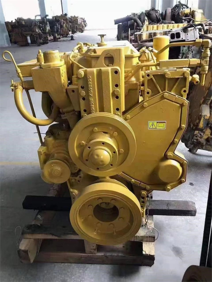 CATERPILLAR 3116 - Motor für Bagger: das Bild 2 CATERPILLAR 3116 - Motor für Bagger: das Bild 2