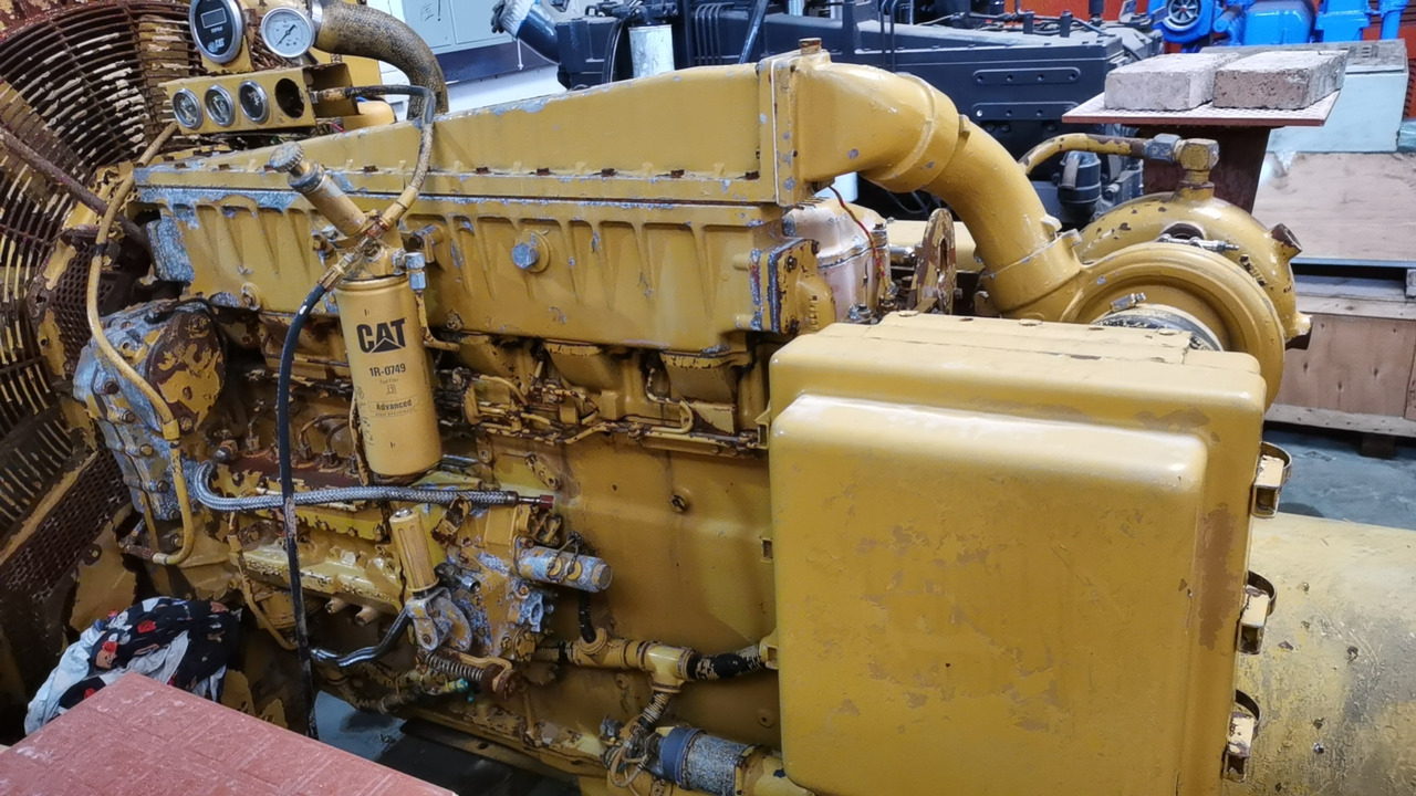 CATERPILLAR 3406 - Motor für Bulldozer: das Bild 3 CATERPILLAR 3406 - Motor für Bulldozer: das Bild 3