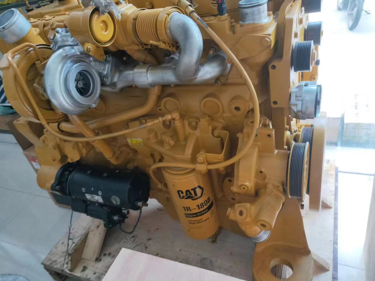 CATERPILLAR C9.3 - Motor für Bagger: das Bild 2 CATERPILLAR C9.3 - Motor für Bagger: das Bild 2