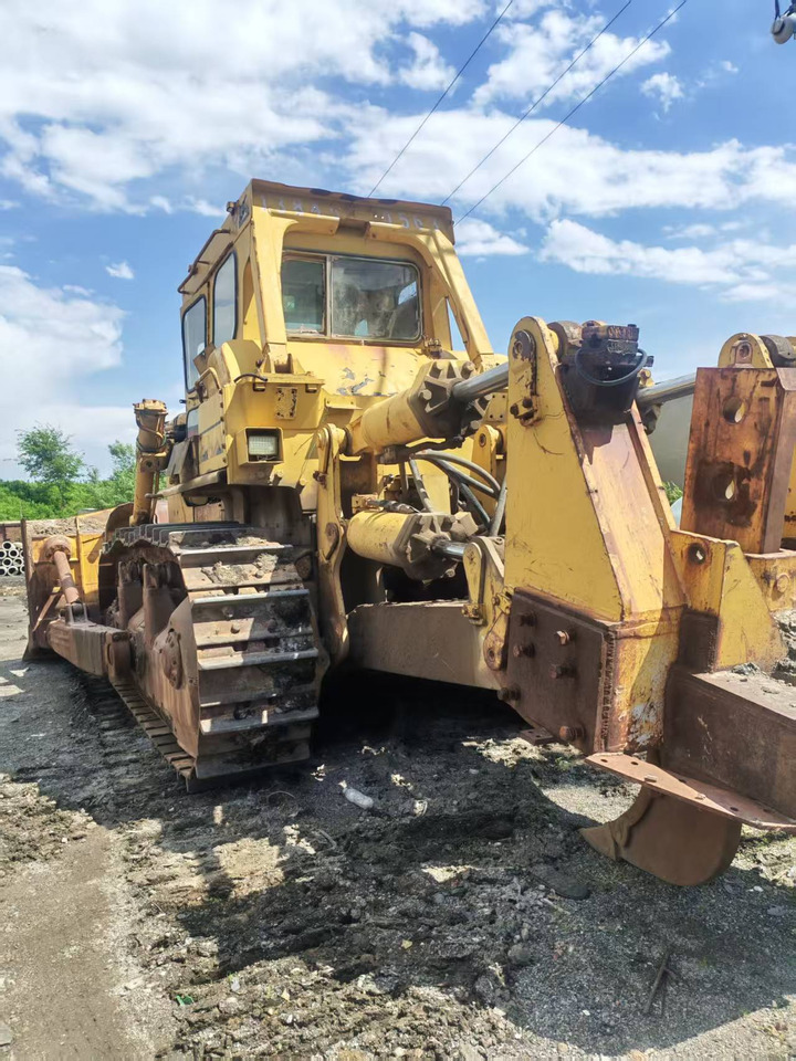 CATERPILLAR D9H - Bulldozer: das Bild 3 CATERPILLAR D9H - Bulldozer: das Bild 3