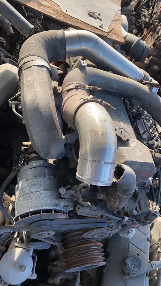 HINO J08E - Motor für Bagger: das Bild 2 HINO J08E - Motor für Bagger: das Bild 2