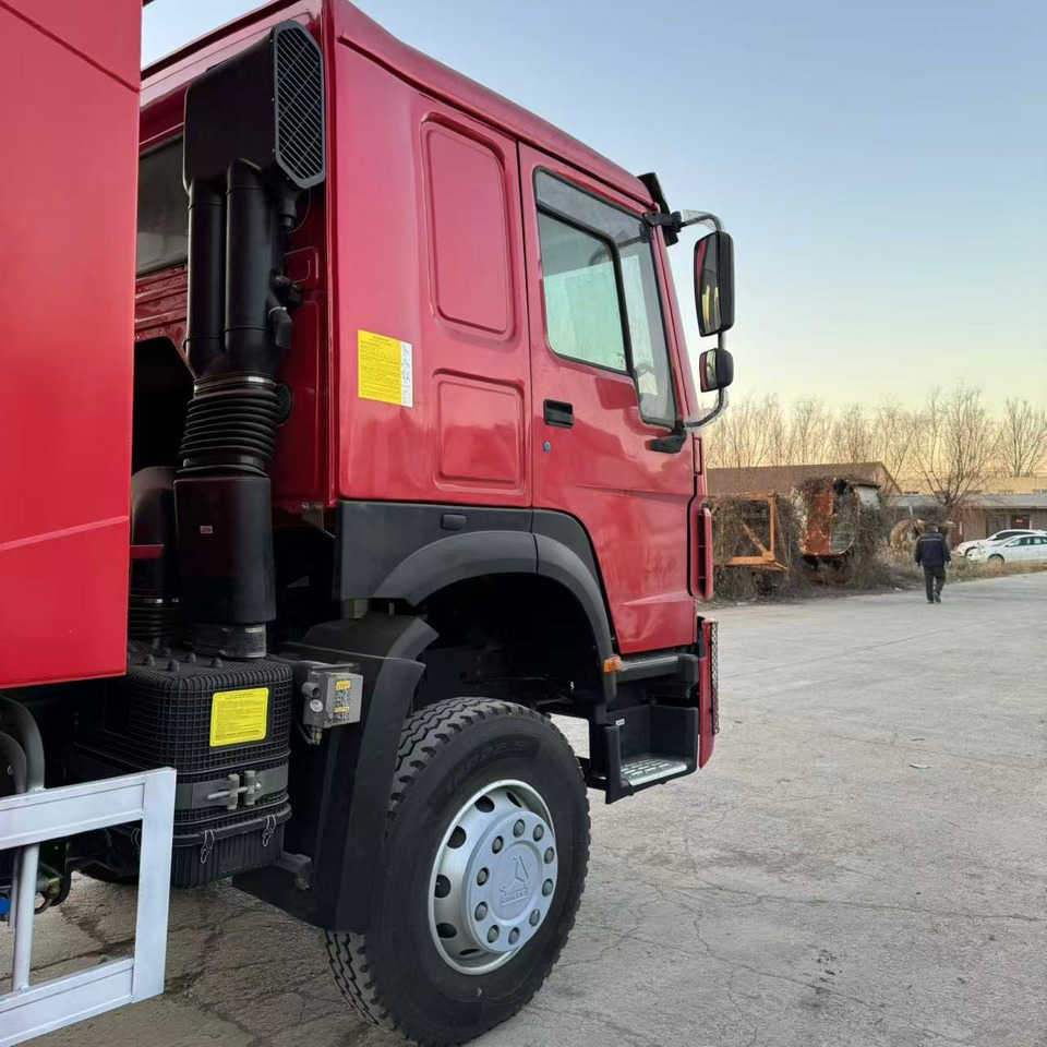 HOWO HOWO 371 6*4 dump truck - Kipper: das Bild 2 HOWO HOWO 371 6*4 dump truck - Kipper: das Bild 2