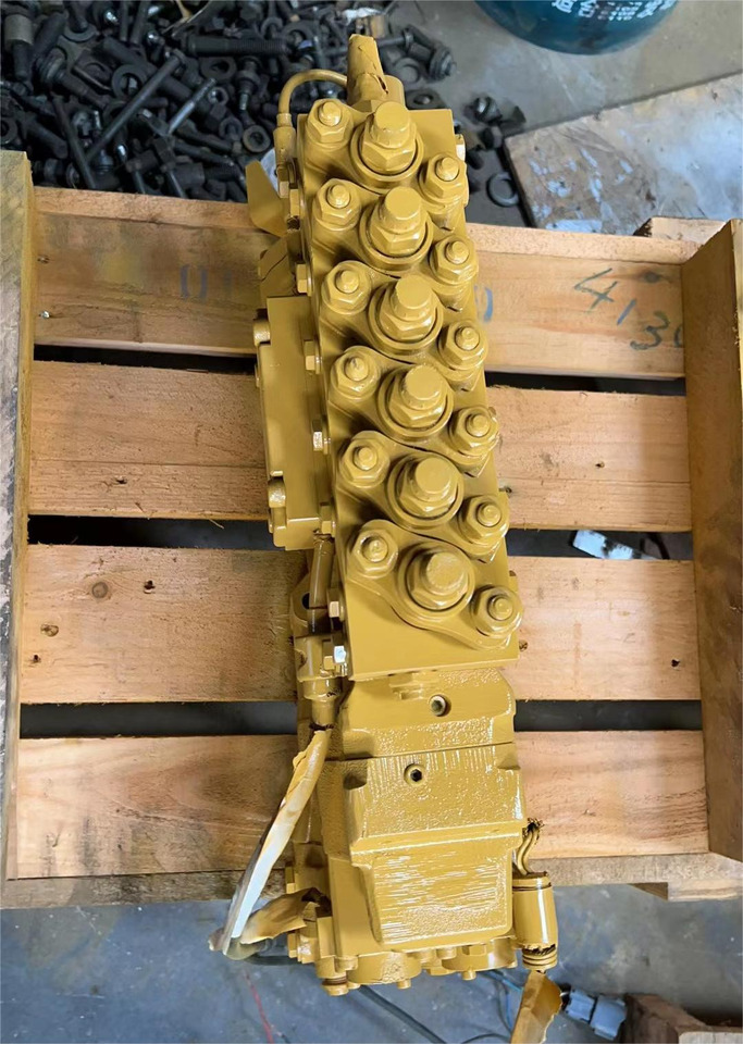 KOMATSU 6553-00-2302 - Kraftstoffaufbereitung/ Kraftstoffförderung für Baumaschine: das Bild 2 KOMATSU 6553-00-2302 - Kraftstoffaufbereitung/ Kraftstoffförderung für Baumaschine: das Bild 2