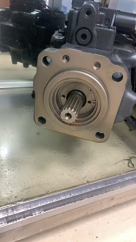 KOMATSU 708-1t-00431 - Hydraulikpumpe für Lader: das Bild 2 KOMATSU 708-1t-00431 - Hydraulikpumpe für Lader: das Bild 2