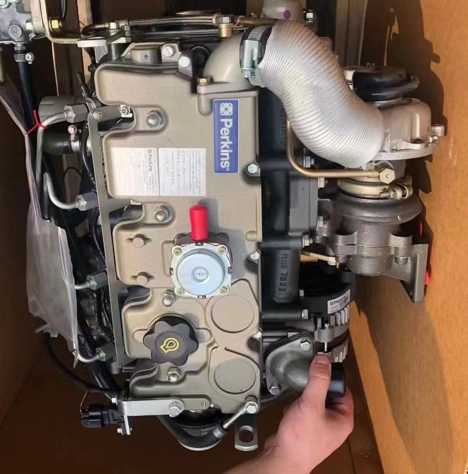 PERKINS 1106D - Motor für Bagger: das Bild 4 PERKINS 1106D - Motor für Bagger: das Bild 4