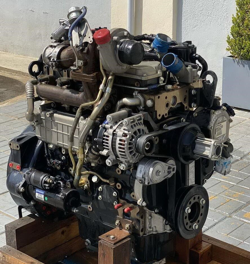 PERKINS 1204E-E44TA - Motor für Bagger: das Bild 1 PERKINS 1204E-E44TA - Motor für Bagger: das Bild 1