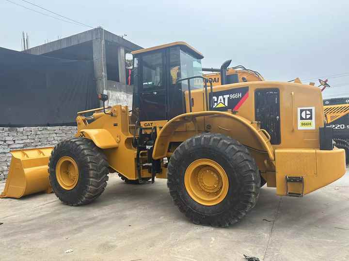 98%New Loaders Cat 966H High Efficiency Wheel Loader Cat 966H Powerful Chinese Made Front Loader Road Machine - Radlader: das Bild 4 98%New Loaders Cat 966H High Efficiency Wheel Loader Cat 966H Powerful Chinese Made Front Loader Road Machine - Radlader: das Bild 4