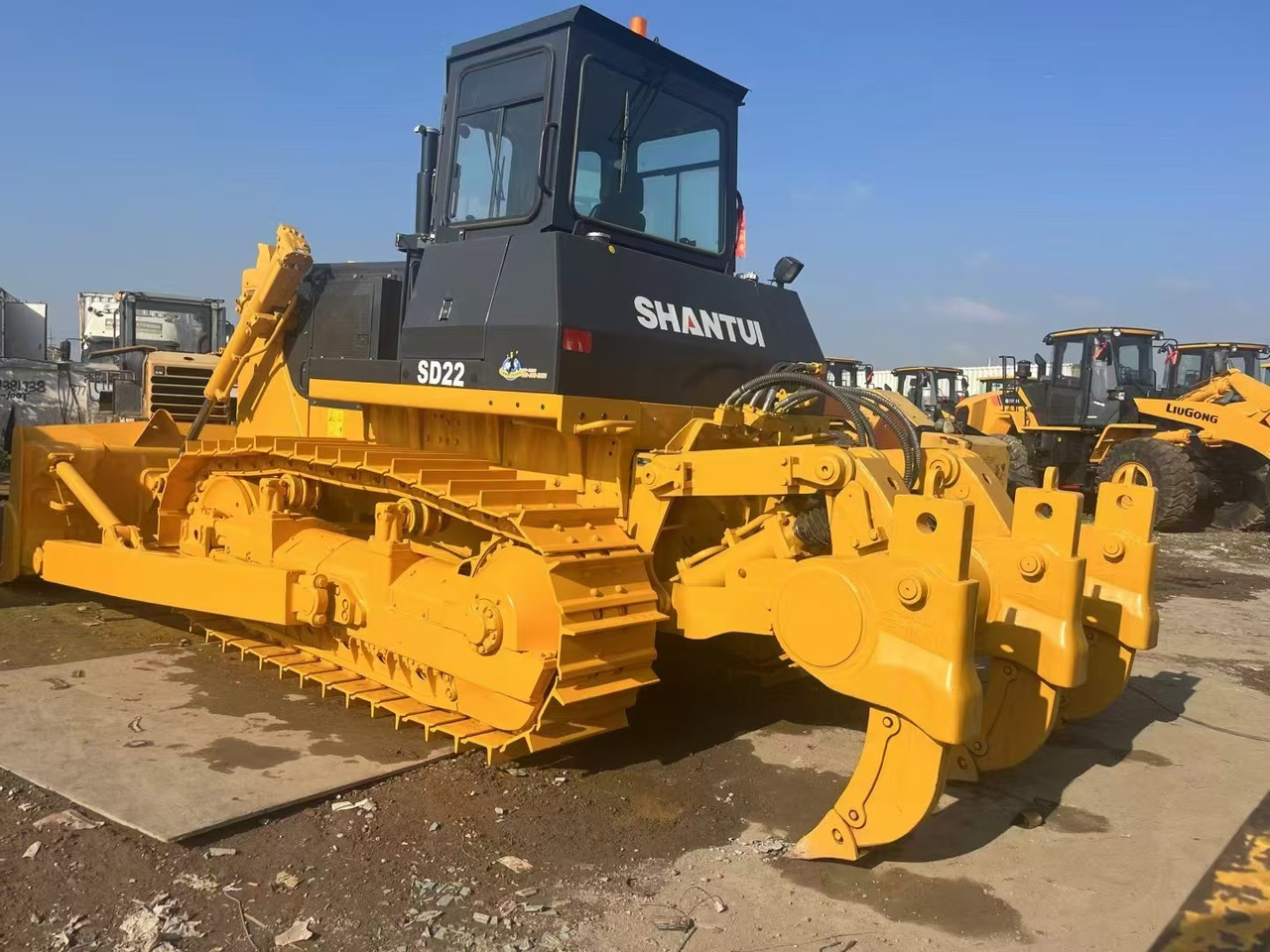 BULLDOZER China Brand Bulldozer Shantui SD22 Used Bulldozer Low Price Bulldozer Market Machinery and Equipment for Sale - Bulldozer: das Bild 2 BULLDOZER China Brand Bulldozer Shantui SD22 Used Bulldozer Low Price Bulldozer Market Machinery and Equipment for Sale - Bulldozer: das Bild 2