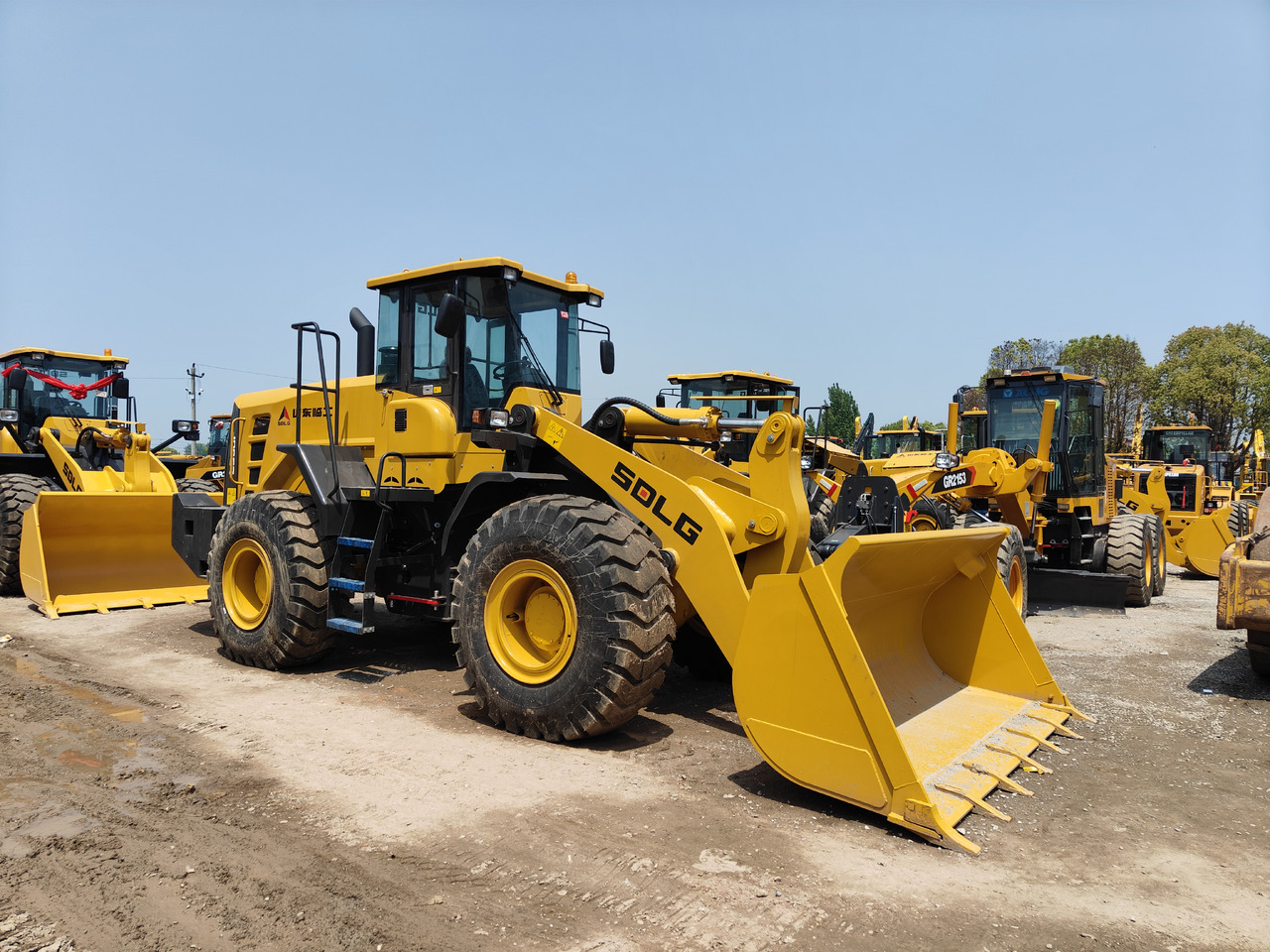 WHEEL LOADER USED Loaders SDLG LG956F WHEEL LOADER in China Machines for Sale - Baumaschine: das Bild 1 WHEEL LOADER USED Loaders SDLG LG956F WHEEL LOADER in China Machines for Sale - Baumaschine: das Bild 1