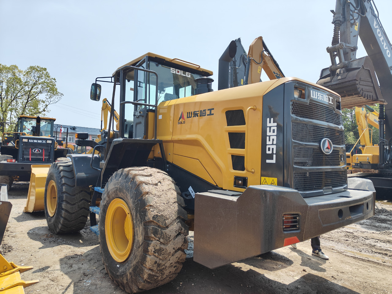 WHEEL LOADER USED Loaders SDLG LG956F WHEEL LOADER in China Machines for Sale - Baumaschine: das Bild 4 WHEEL LOADER USED Loaders SDLG LG956F WHEEL LOADER in China Machines for Sale - Baumaschine: das Bild 4