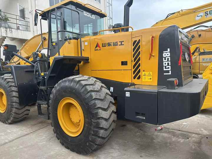 China Famous Brand SDLG Used SDLG 958L Wheel Loader Running Working Condition Low Price for Sale - Radlader: das Bild 4 China Famous Brand SDLG Used SDLG 958L Wheel Loader Running Working Condition Low Price for Sale - Radlader: das Bild 4