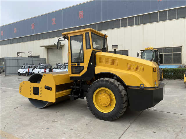 Straßenwalze China Made Small Size Road Roller , Brand New Roller , New Compactor Machines: das Bild 6