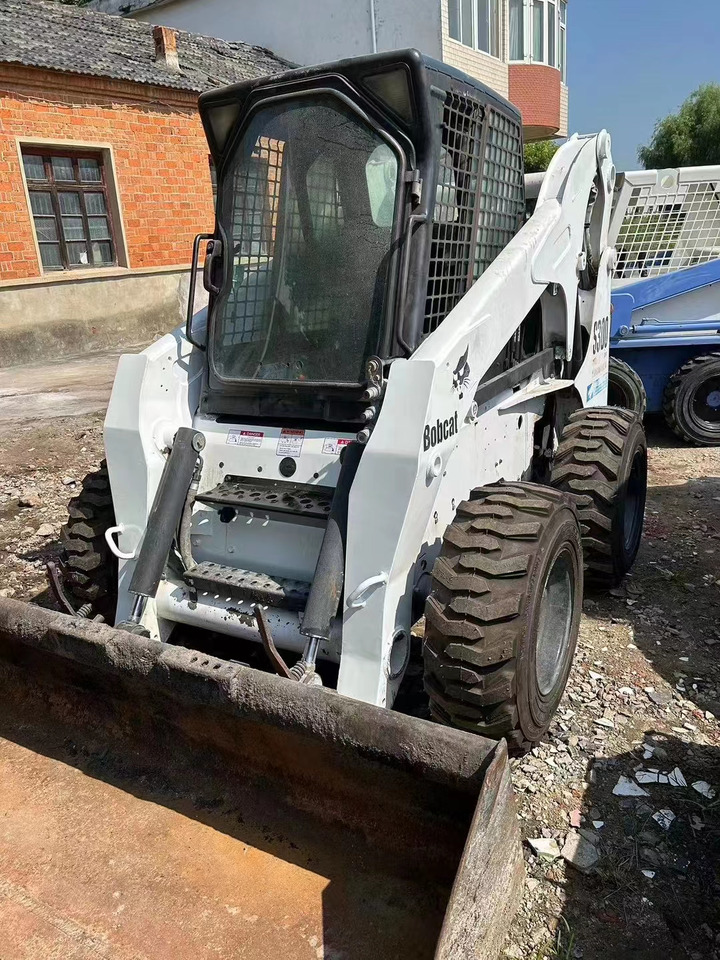 High Quality Mini Construction Machine Used Bobcat Skid Steer Loader S300 in Stock for Sale Bobcat Loader With Low Price - Kompaktlader: das Bild 1 High Quality Mini Construction Machine Used Bobcat Skid Steer Loader S300 in Stock for Sale Bobcat Loader With Low Price - Kompaktlader: das Bild 1