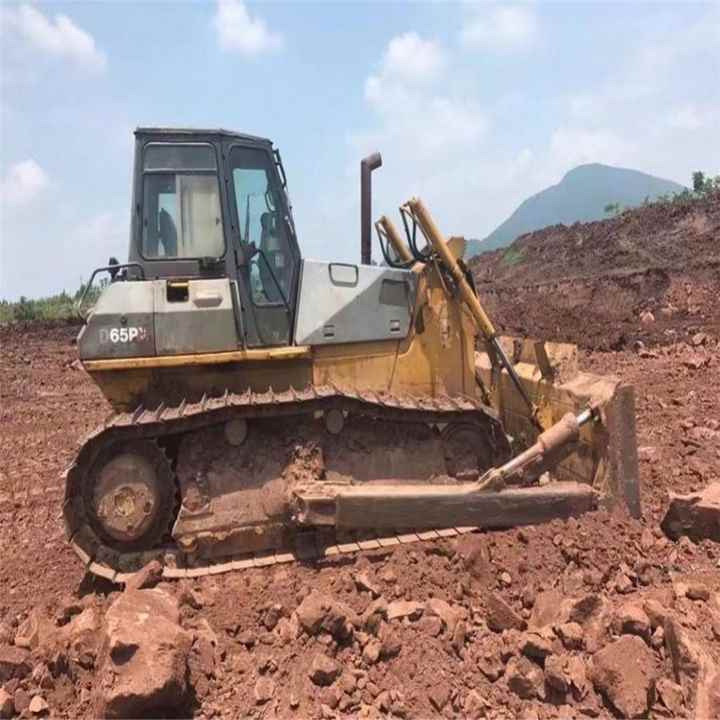 High Quality komatsu D65p D65px D50p D40p Original Japan Used Crawler Bulldozer with Ripper - Bulldozer: das Bild 4 High Quality komatsu D65p D65px D50p D40p Original Japan Used Crawler Bulldozer with Ripper - Bulldozer: das Bild 4