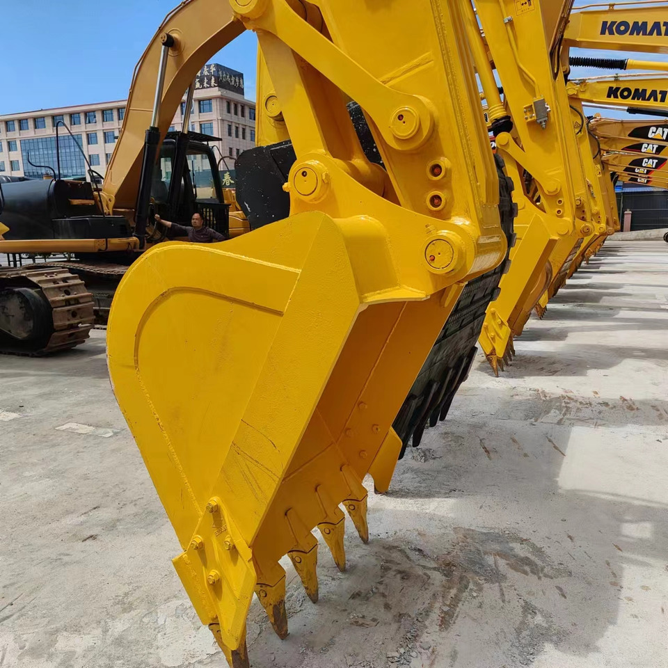 Komatsu PC 200 Used Excavator Hotsale Second hand - Kettenbagger: das Bild 2 Komatsu PC 200 Used Excavator Hotsale Second hand - Kettenbagger: das Bild 2