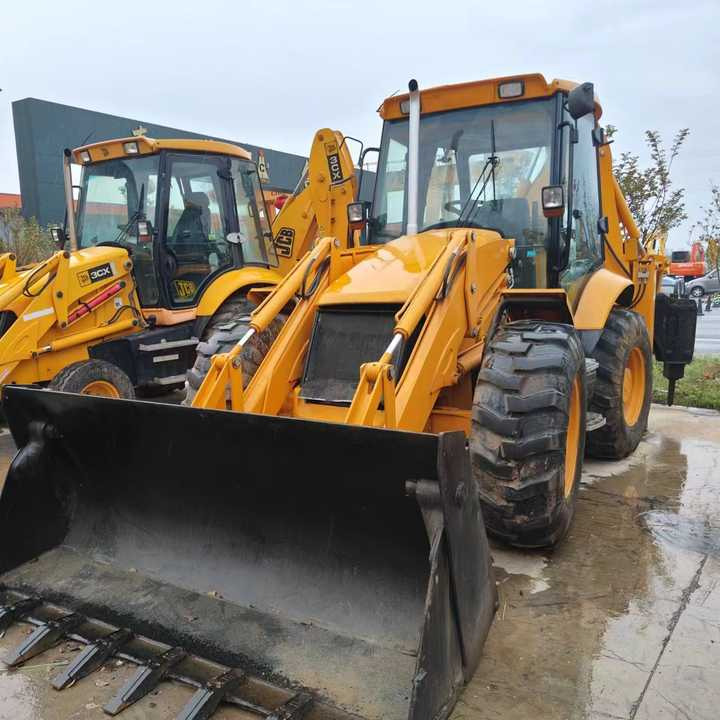Used Backhoe Loader JCB 4x4 Wheel 20 Ton Backhoe Loader JCB 3CX 4CX Backhoe Excavator Loader Fpr Sale - Baggerlader: das Bild 1 Used Backhoe Loader JCB 4x4 Wheel 20 Ton Backhoe Loader JCB 3CX 4CX Backhoe Excavator Loader Fpr Sale - Baggerlader: das Bild 1