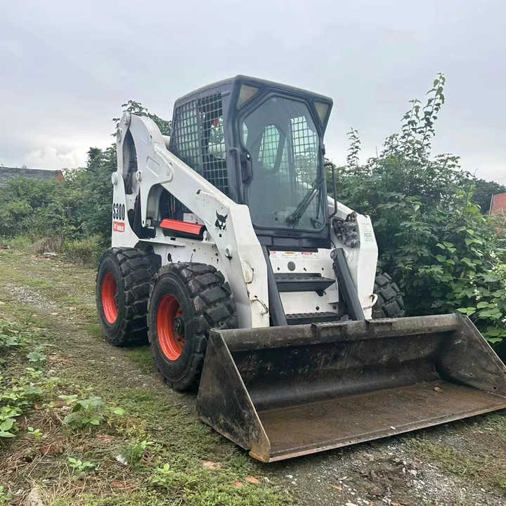 Used Bob Cat Bob Cat S300 Used Skid Steer Wheel Loader Multifunctional Track Loaders Bobcat - Radlader: das Bild 5 Used Bob Cat Bob Cat S300 Used Skid Steer Wheel Loader Multifunctional Track Loaders Bobcat - Radlader: das Bild 5