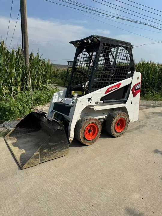 Used Bobcat S70 Skid Teer in Stock Good Condition bobcat S70 S160 185 300 330 Skid Steer for Sale - Kompaktlader: das Bild 2 Used Bobcat S70 Skid Teer in Stock Good Condition bobcat S70 S160 185 300 330 Skid Steer for Sale - Kompaktlader: das Bild 2