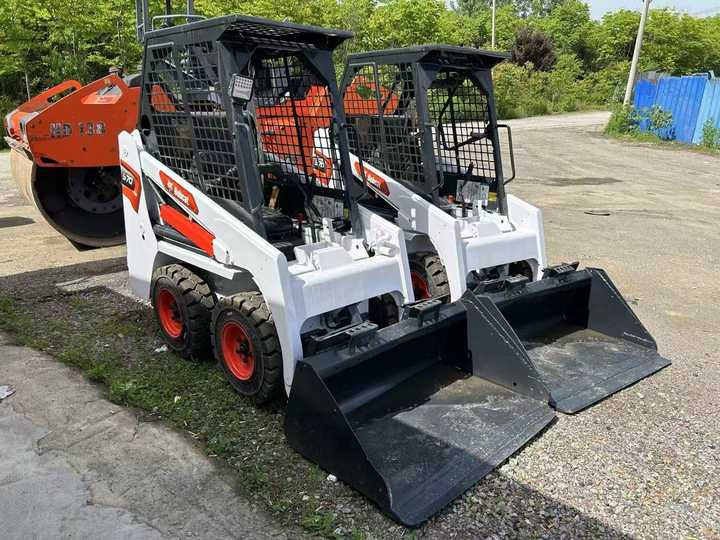 Used Bobcat S70 Skid Teer in Stock Good Condition bobcat S70 S160 185 300 330 Skid Steer for Sale - Kompaktlader: das Bild 3 Used Bobcat S70 Skid Teer in Stock Good Condition bobcat S70 S160 185 300 330 Skid Steer for Sale - Kompaktlader: das Bild 3