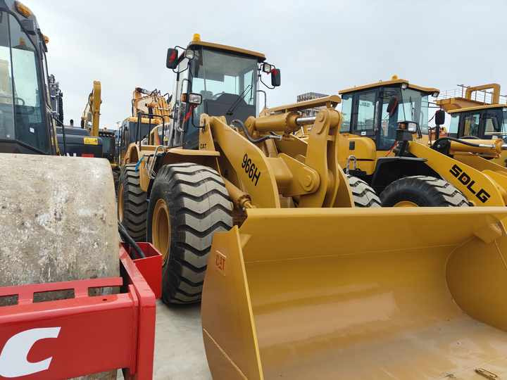 Used Caterpillar 966h Loader for Sale Lots of Heavy Equipment in Stock Wight 5tons Wheel Loader - Radlader: das Bild 3 Used Caterpillar 966h Loader for Sale Lots of Heavy Equipment in Stock Wight 5tons Wheel Loader - Radlader: das Bild 3