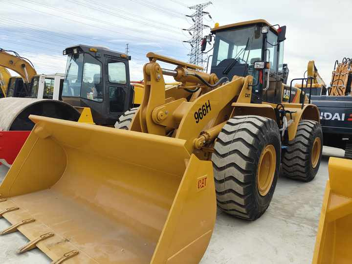 Used Caterpillar 966h Loader for Sale Lots of Heavy Equipment in Stock Wight 5tons Wheel Loader - Radlader: das Bild 4 Used Caterpillar 966h Loader for Sale Lots of Heavy Equipment in Stock Wight 5tons Wheel Loader - Radlader: das Bild 4