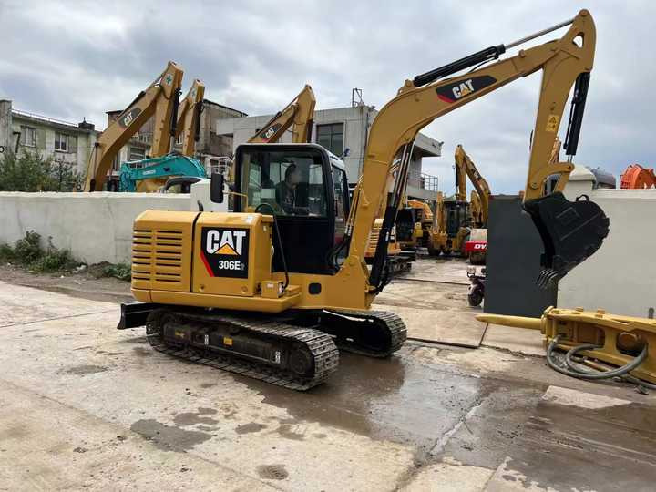 Used Digger CAT 306E Construction Machinery Construction - Kettenbagger: das Bild 3 Used Digger CAT 306E Construction Machinery Construction - Kettenbagger: das Bild 3