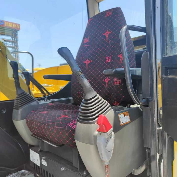 Used Excavator KOMATSU PC70-8 Construction Machinery Excavator PC70-8 PC60 PC70 Excavators for Sale at Negotiable Price - Bagger: das Bild 5 Used Excavator KOMATSU PC70-8 Construction Machinery Excavator PC70-8 PC60 PC70 Excavators for Sale at Negotiable Price - Bagger: das Bild 5