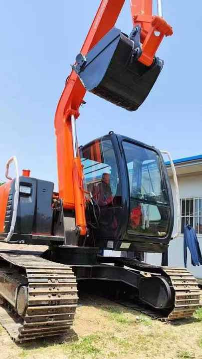 Used Hitachi Excavator ZX70 7ton Japan Import Second Hand Small Crawler ZX70 Excavator for Sale - Kettenbagger: das Bild 2 Used Hitachi Excavator ZX70 7ton Japan Import Second Hand Small Crawler ZX70 Excavator for Sale - Kettenbagger: das Bild 2