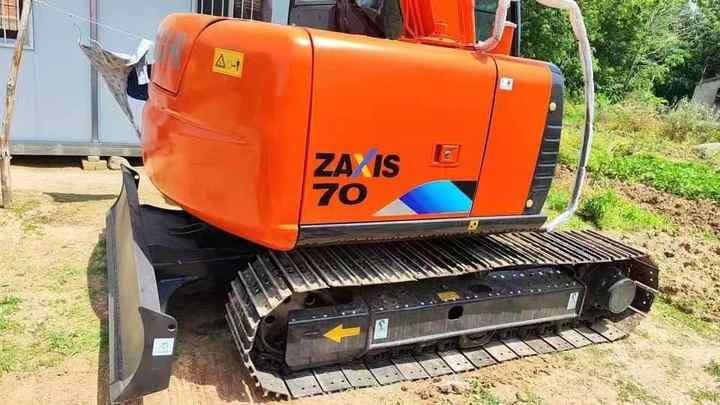 Used Hitachi Excavator ZX70 7ton Japan Import Second Hand Small Crawler ZX70 Excavator for Sale - Kettenbagger: das Bild 4 Used Hitachi Excavator ZX70 7ton Japan Import Second Hand Small Crawler ZX70 Excavator for Sale - Kettenbagger: das Bild 4