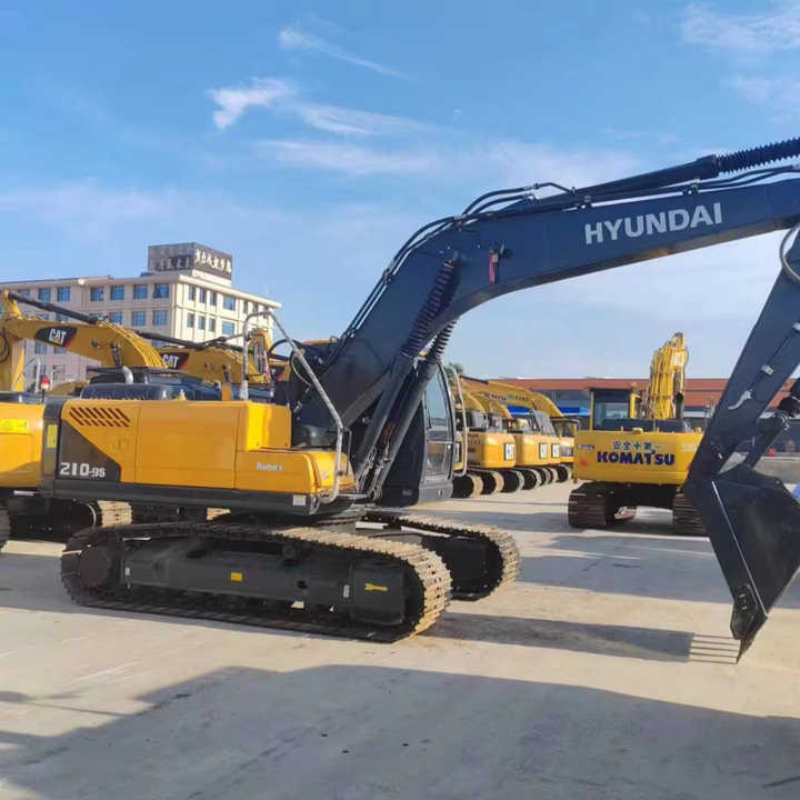 Used Hyundai210-9 21T Second Hand Korea Original - Bagger: das Bild 1 Used Hyundai210-9 21T Second Hand Korea Original - Bagger: das Bild 1