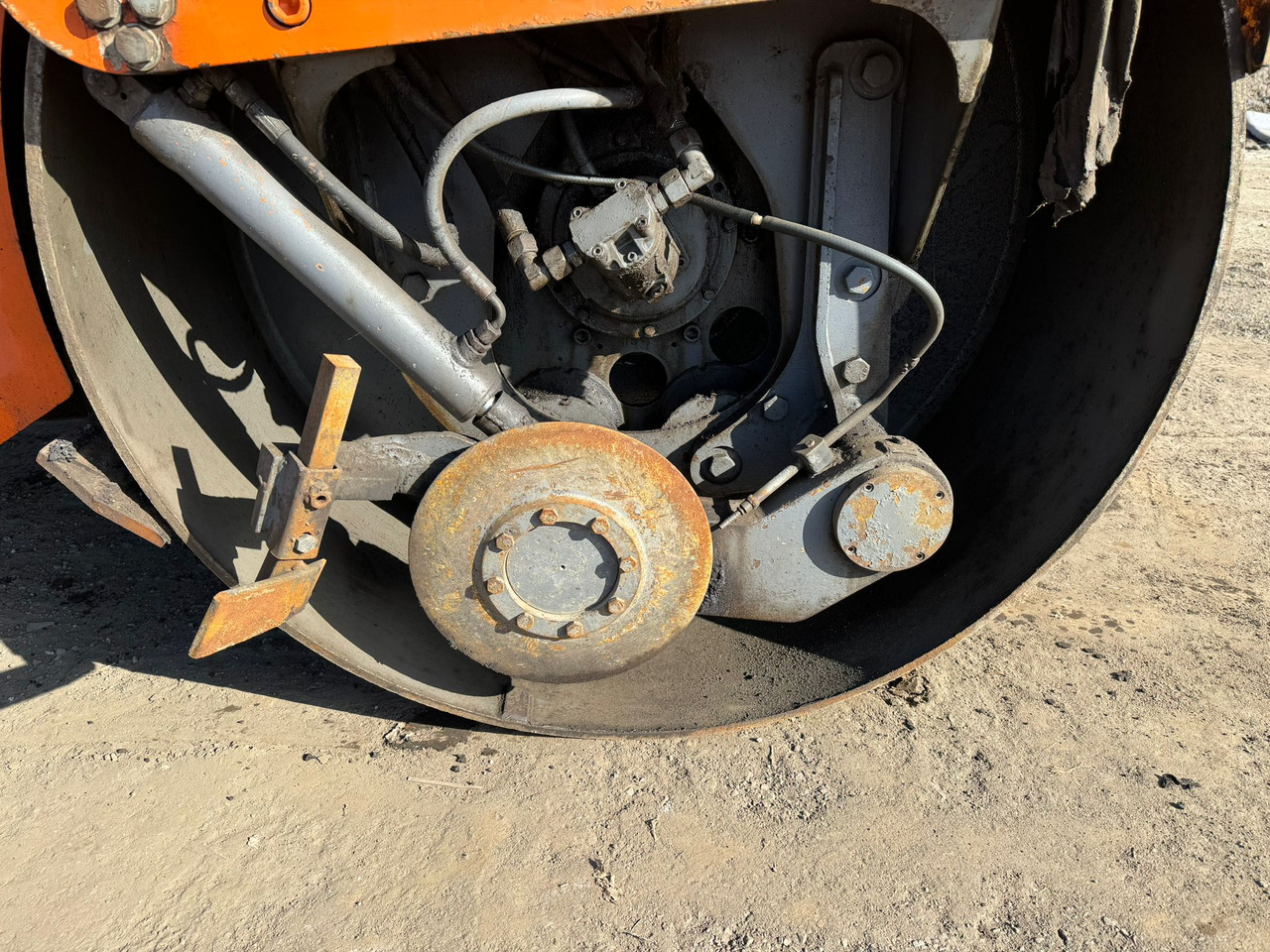 Straßenwalze HAMM HD75: das Bild 9 Straßenwalze HAMM HD75: das Bild 9