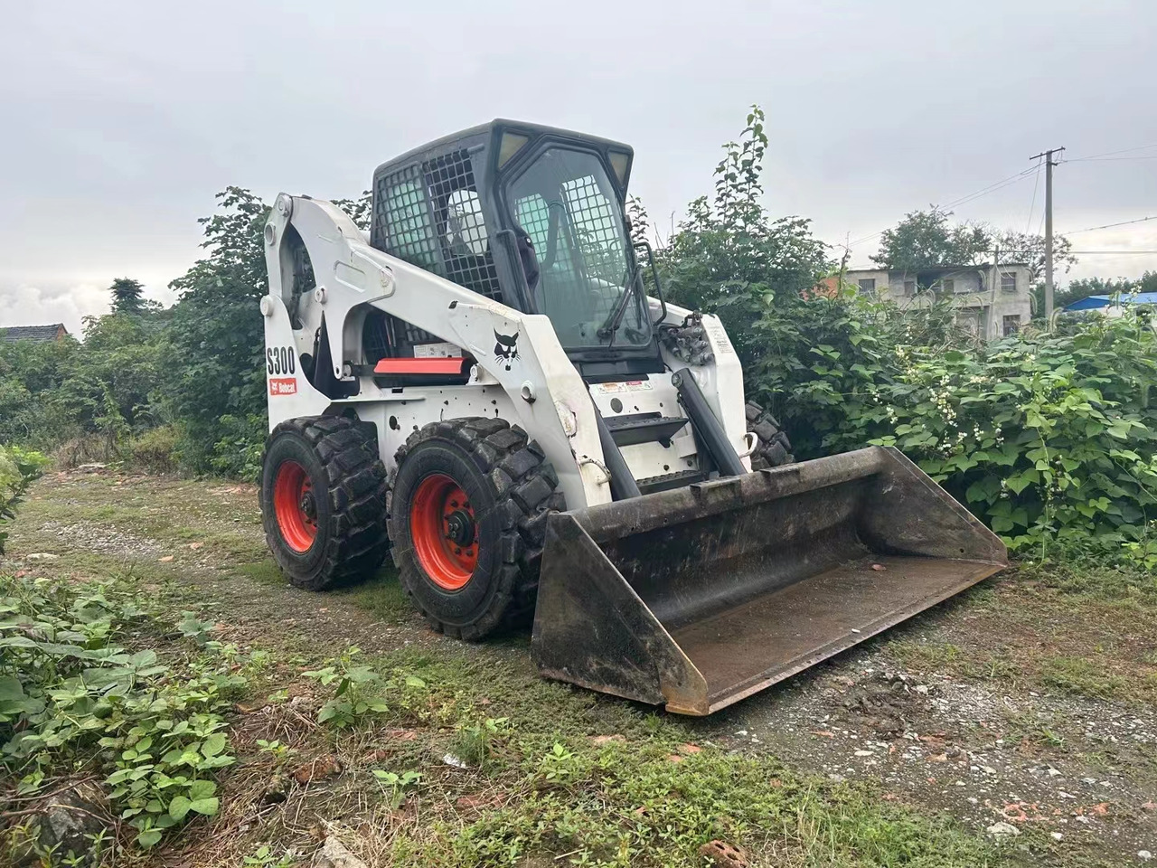 BOBCAT S300 - Kompaktlader: das Bild 1 BOBCAT S300 - Kompaktlader: das Bild 1
