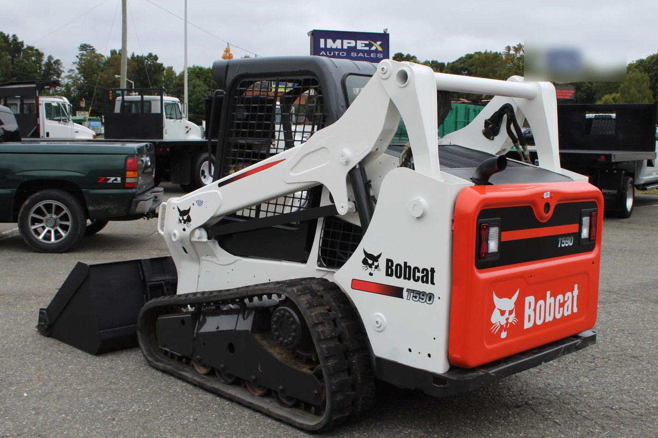 BOBCAT T590 - Kompaktlader: das Bild 3 BOBCAT T590 - Kompaktlader: das Bild 3