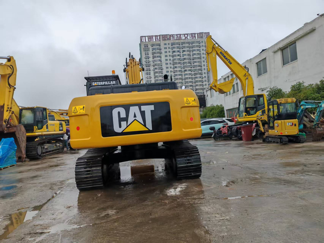 CATERPILLAR 325D - Kettenbagger: das Bild 3 CATERPILLAR 325D - Kettenbagger: das Bild 3