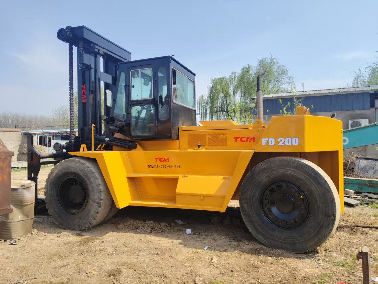 KOMATSU FD200 - Dieselstapler: das Bild 1 KOMATSU FD200 - Dieselstapler: das Bild 1