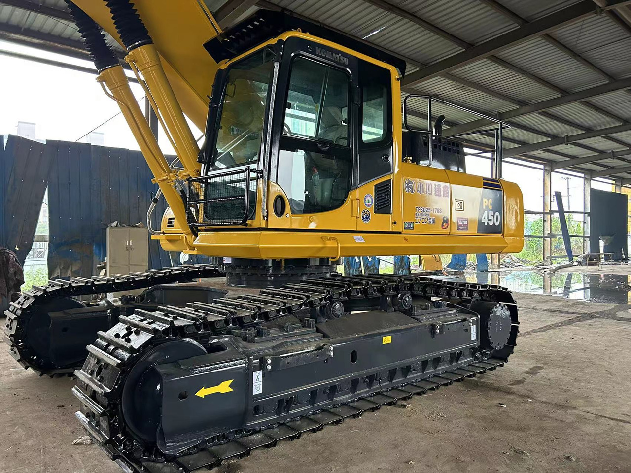 KOMATSU PC450-8 - Kettenbagger: das Bild 2 KOMATSU PC450-8 - Kettenbagger: das Bild 2