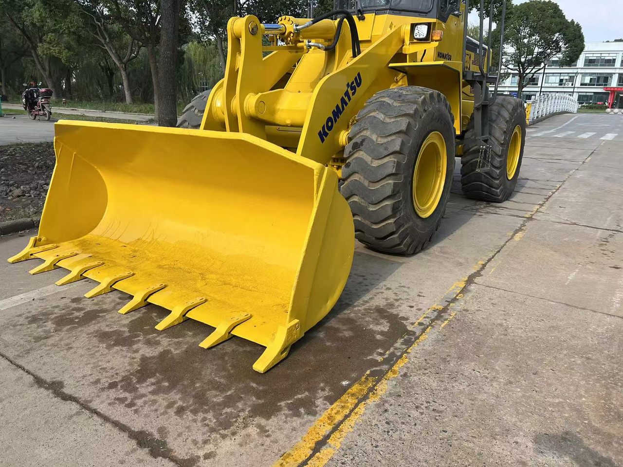 KOMATSU WA320-3 - Radlader: das Bild 2 KOMATSU WA320-3 - Radlader: das Bild 2