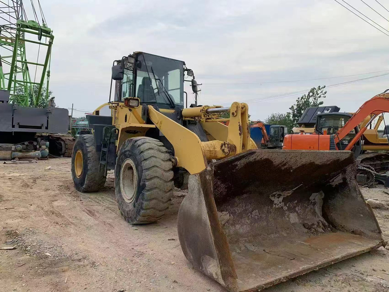 KOMATSU WA320-5 - Radlader: das Bild 3 KOMATSU WA320-5 - Radlader: das Bild 3