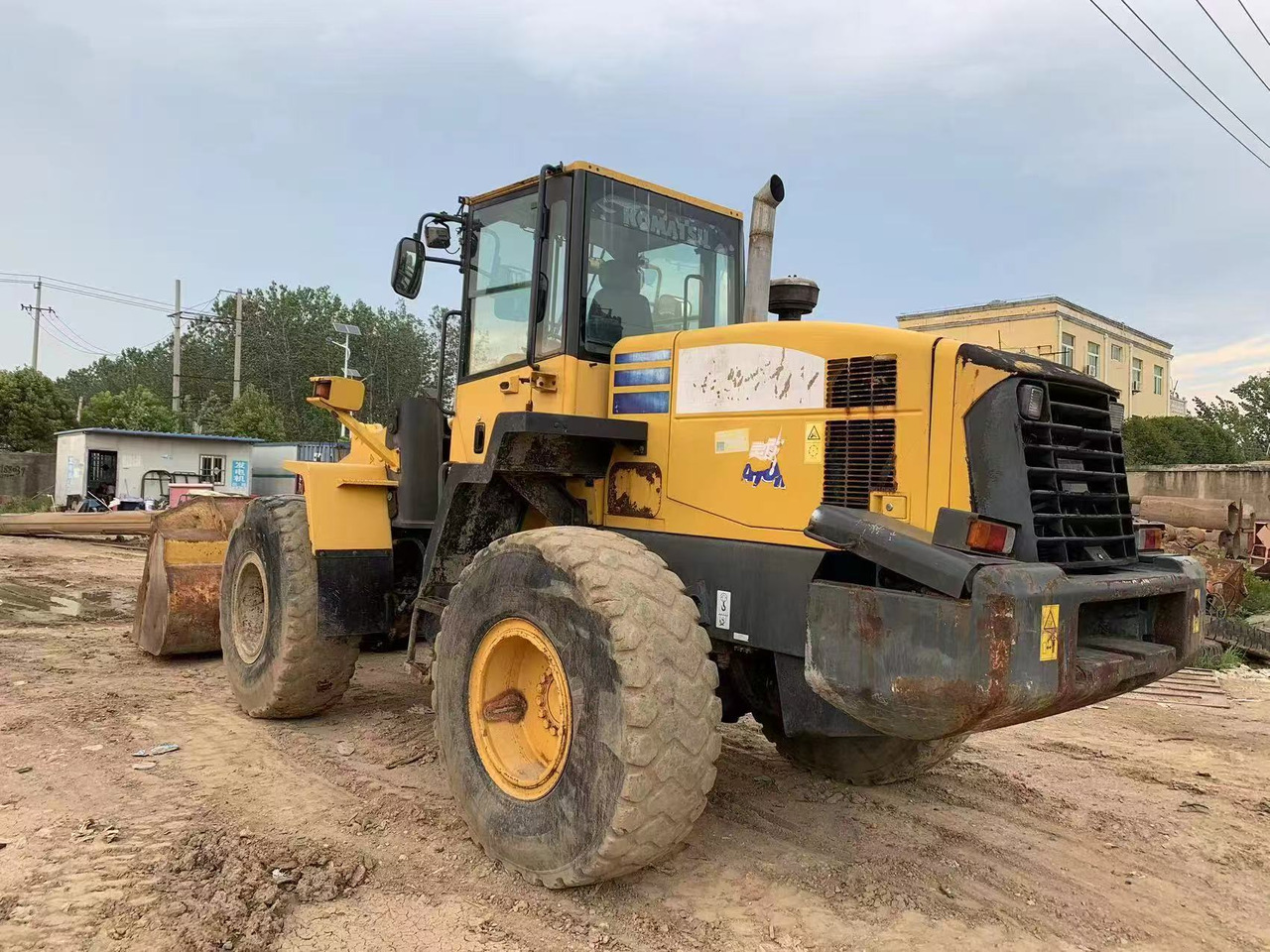 KOMATSU WA320-5 - Radlader: das Bild 1 KOMATSU WA320-5 - Radlader: das Bild 1