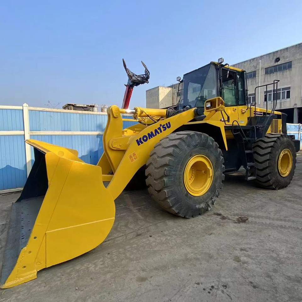 KOMATSU WA470-6 - Radlader: das Bild 2 KOMATSU WA470-6 - Radlader: das Bild 2
