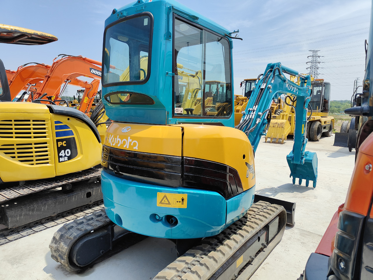 KUBOTA U25 - Minibagger: das Bild 4 KUBOTA U25 - Minibagger: das Bild 4