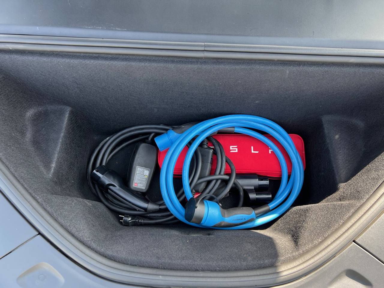 TESLA Model S 75D – FSD3 – Autopilot - Phase 2 - Garantie - Limousine: das Bild 4 TESLA Model S 75D – FSD3 – Autopilot - Phase 2 - Garantie - Limousine: das Bild 4