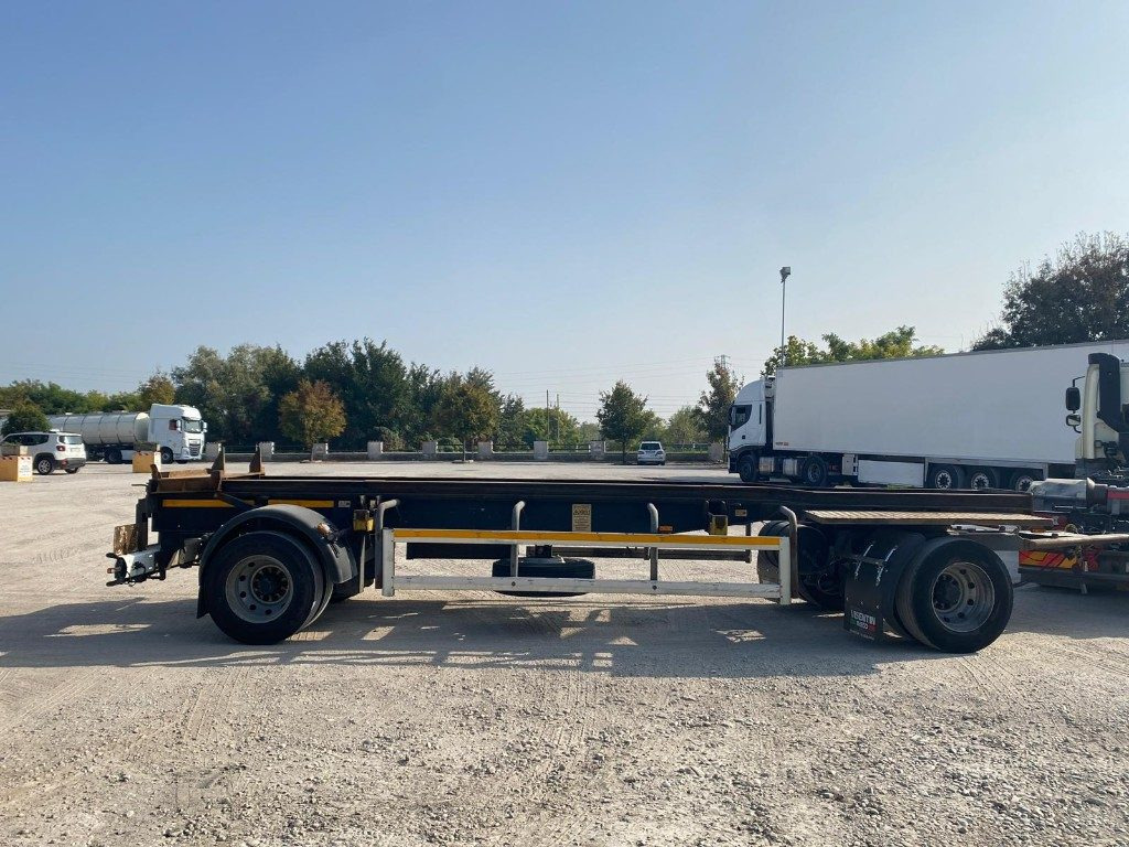 CARDI RIMORCHIO CARDI SCARRABILE PNEUMATICO - Abrollanhänger/ Absetzanhänger: das Bild 4 CARDI RIMORCHIO CARDI SCARRABILE PNEUMATICO - Abrollanhänger/ Absetzanhänger: das Bild 4