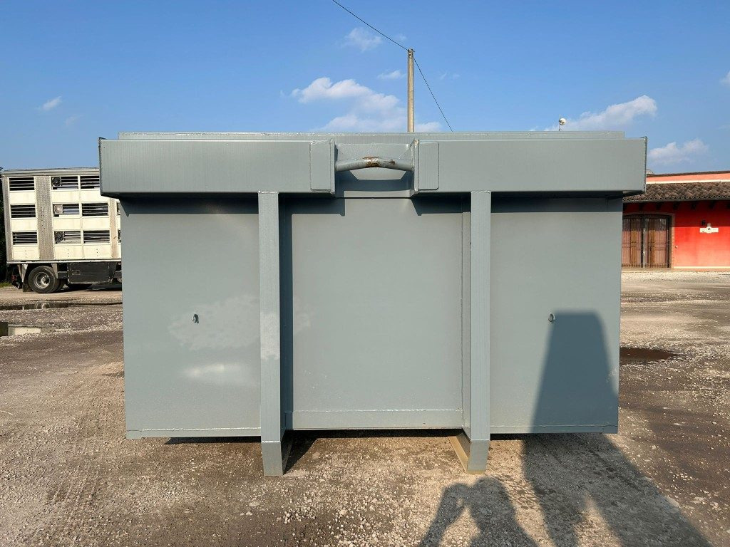 CONTAINER NUOVO SCARRABILE A CIELO APERTO - Abrollcontainer: das Bild 2 CONTAINER NUOVO SCARRABILE A CIELO APERTO - Abrollcontainer: das Bild 2