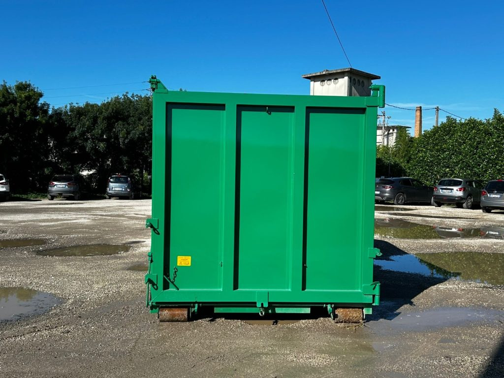 CONTAINER SCARRABILE NUOVO PER INGOMBRANTI STAGNO - Abrollcontainer: das Bild 4 CONTAINER SCARRABILE NUOVO PER INGOMBRANTI STAGNO - Abrollcontainer: das Bild 4