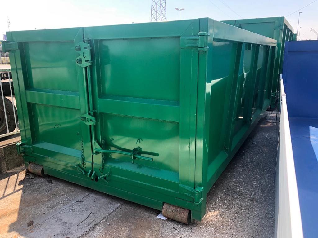CONTAINER SCARRABILE NUOVO PER MATERIALI INGOMBRAN - Abrollcontainer: das Bild 2 CONTAINER SCARRABILE NUOVO PER MATERIALI INGOMBRAN - Abrollcontainer: das Bild 2