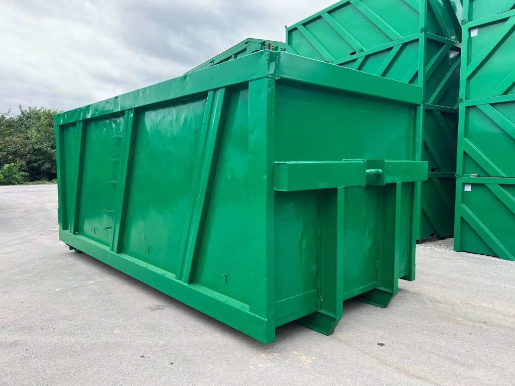 CONTAINER SCARRABILE USATO A CIELO APERTO - Abrollcontainer: das Bild 2 CONTAINER SCARRABILE USATO A CIELO APERTO - Abrollcontainer: das Bild 2