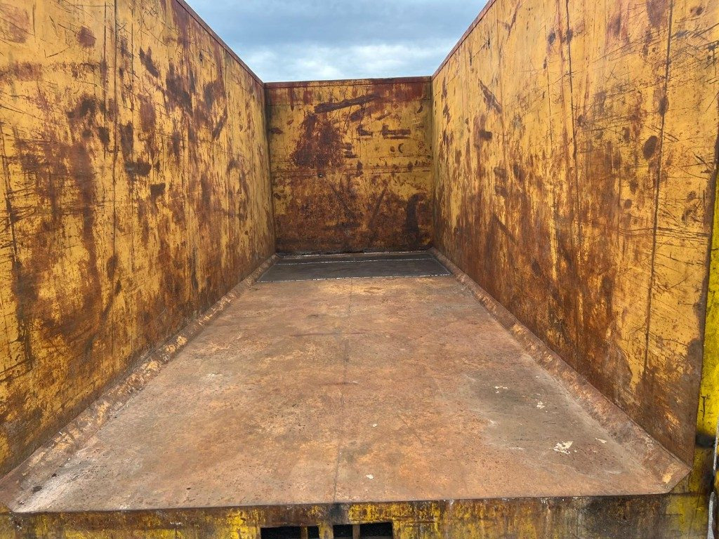 CONTAINER SCARRABILE USATO A CIELO APERTO - Abrollcontainer: das Bild 5 CONTAINER SCARRABILE USATO A CIELO APERTO - Abrollcontainer: das Bild 5