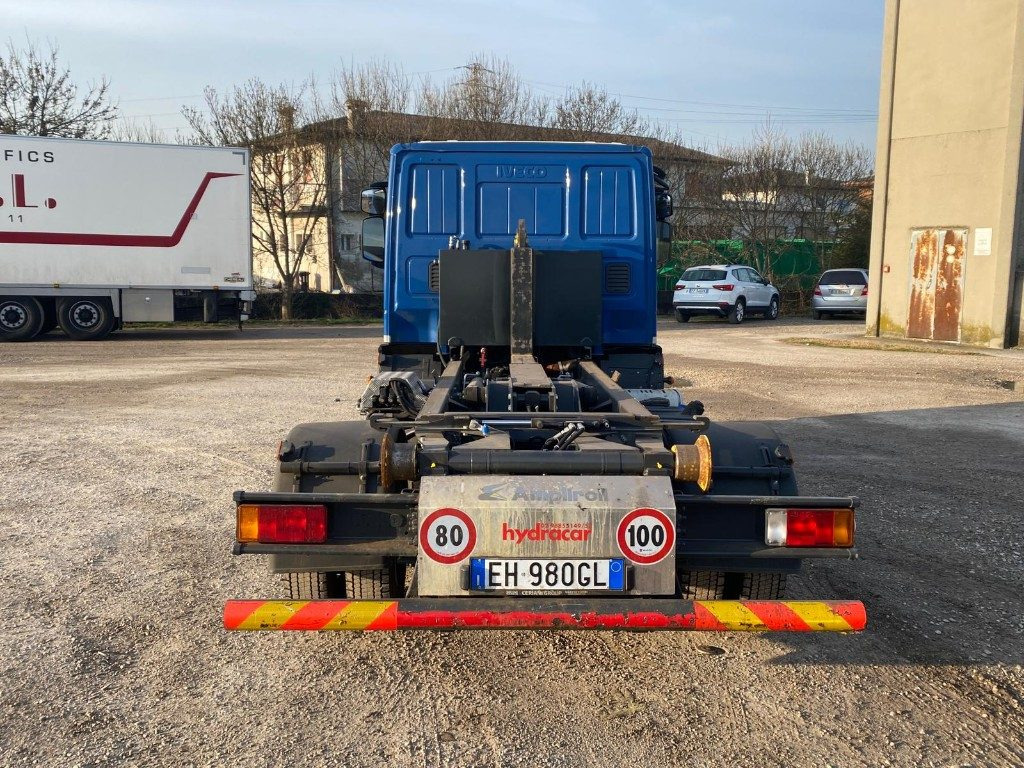 IVECO EUROCARGO 75E18 SCARRABILE - Abrollkipper: das Bild 5 IVECO EUROCARGO 75E18 SCARRABILE - Abrollkipper: das Bild 5